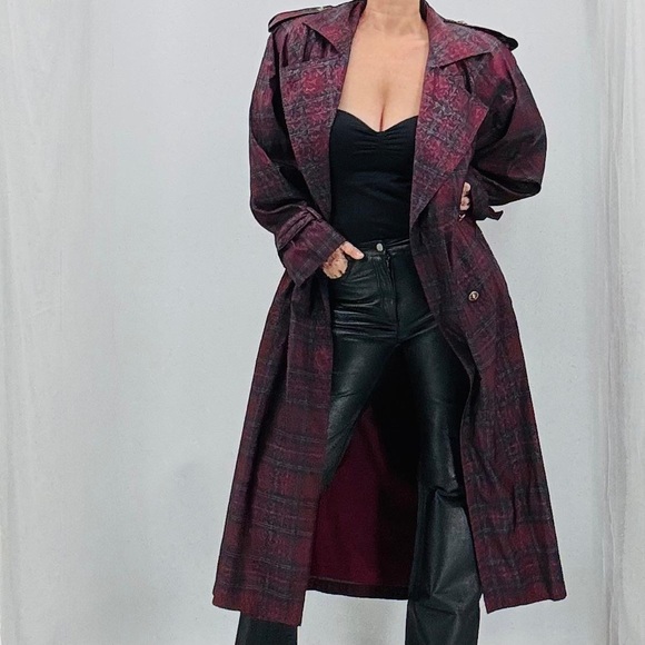 Vintage 80’s Academia Old Money Plaid Lion Head Belted Raincoat Trench Coat - Picture 5 of 16